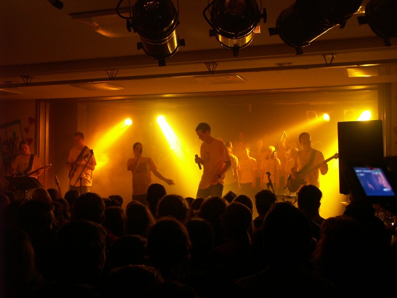 Click for original image 1210k 2080x1560